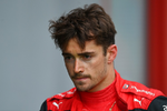 dalgali-sac-kesimi-charles-leclerc.webp