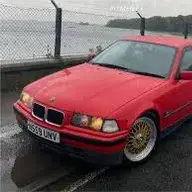 318i