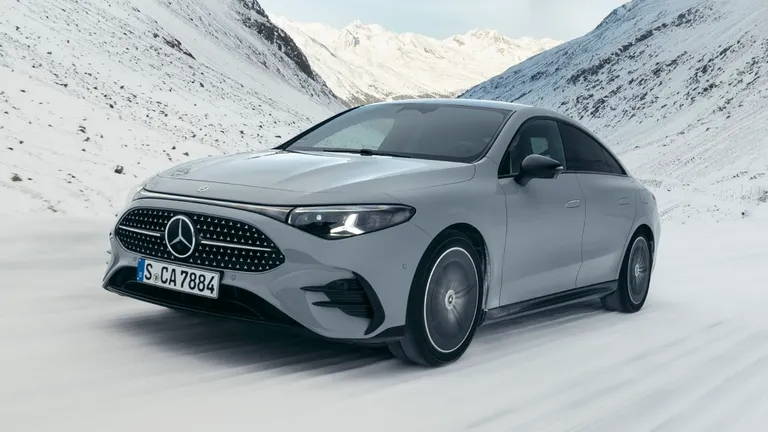 020-2027-mercedes-benz-cla-hybrid.webp