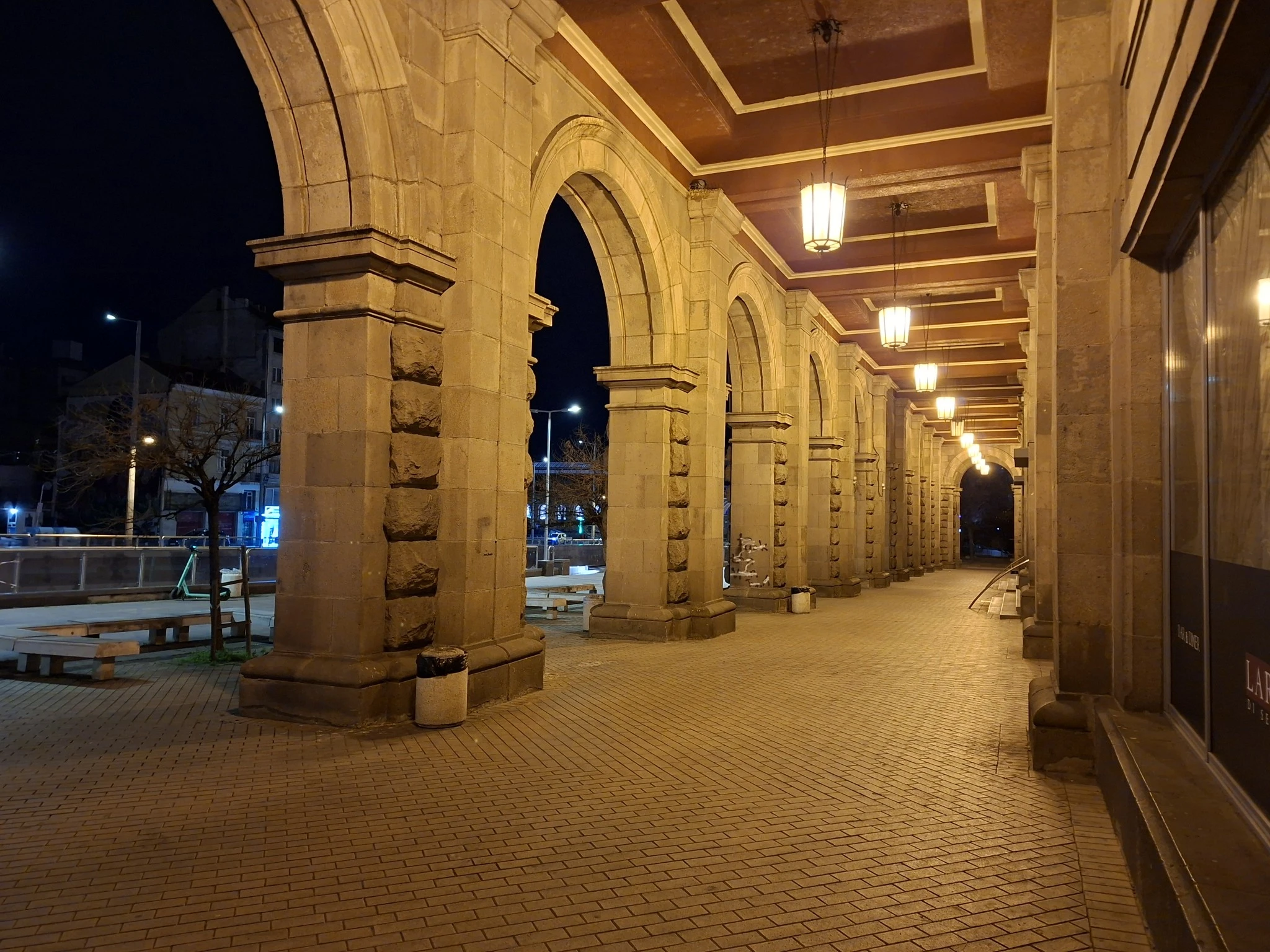 1751967116372.webp