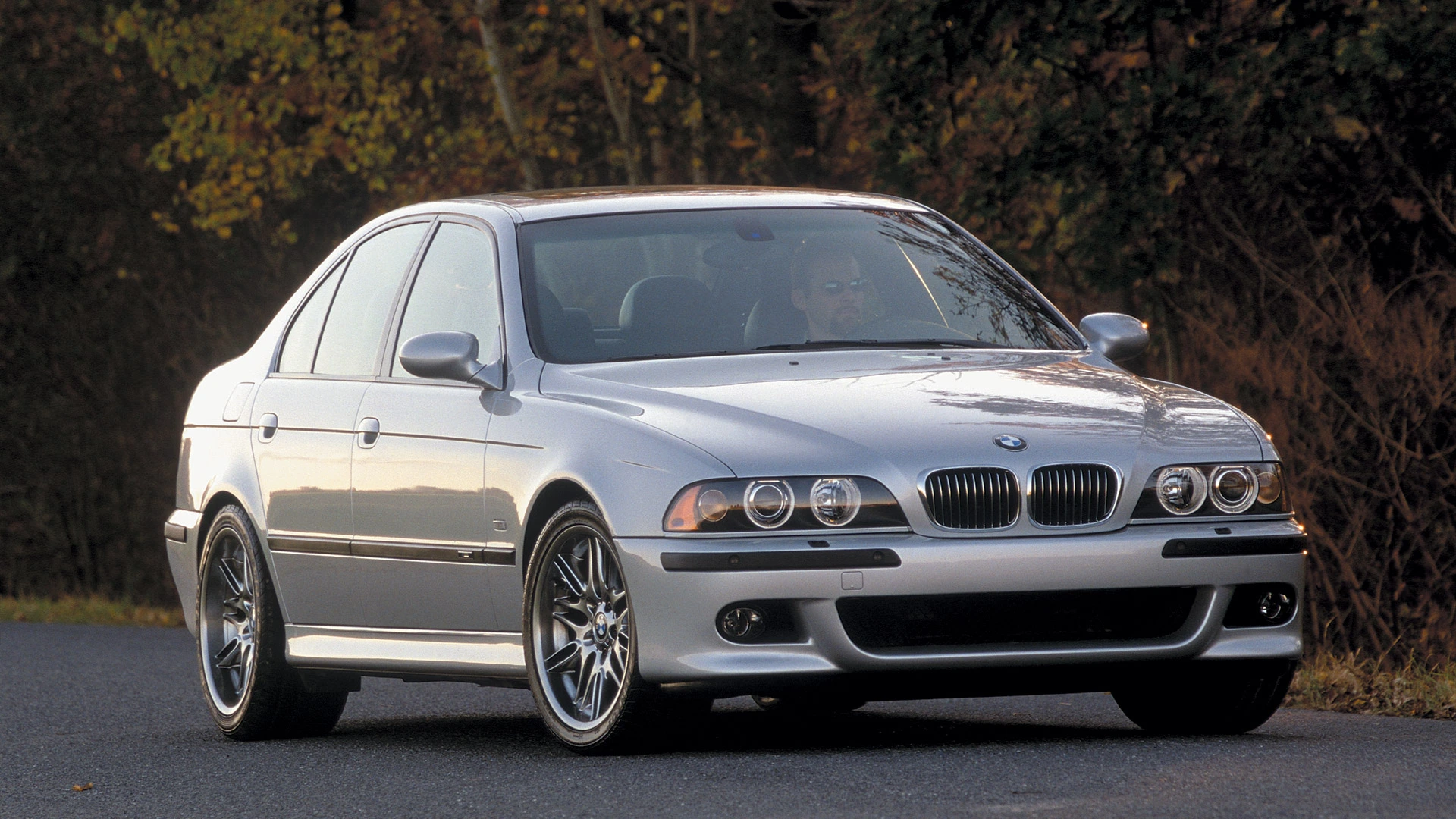 1998-BMW-M5-001-1080.webp