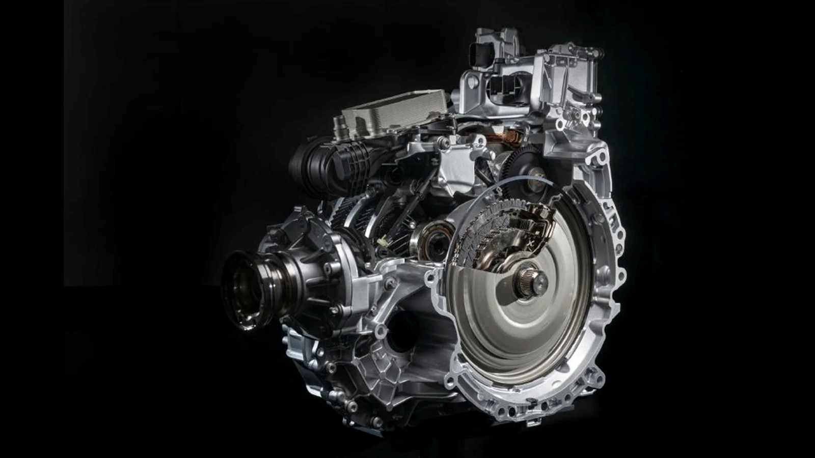 67857ea17c803cbc3093f7fc_67857e819f76735da0b9405f_next-mercedes-cla-efficiency-champ_2.webp