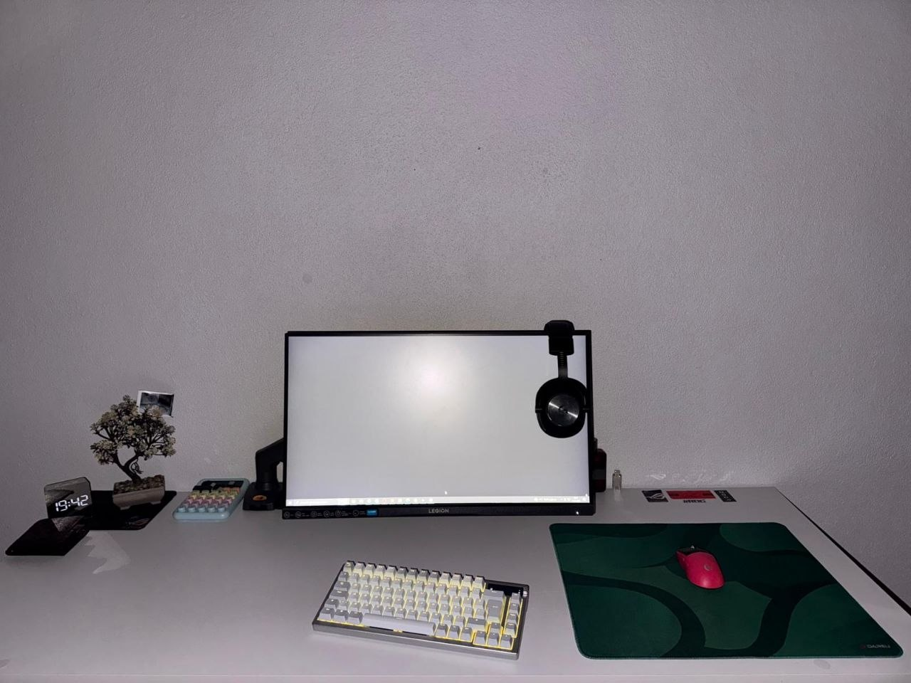 7aa90915-86d3-4a07-8183-44f9051e5a62 .webp
