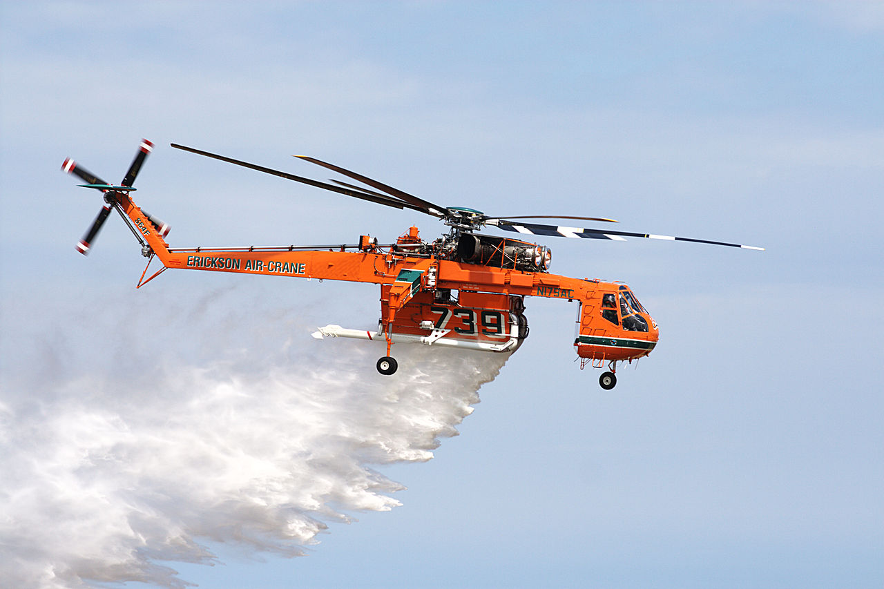 Air-Crane_Water_Drop_-_Flickr_-_Beige_Alert.webp