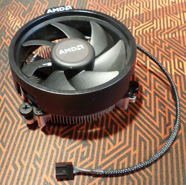 amd-wraith-stealth-cpu-cooler-01.webp
