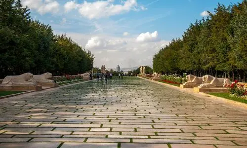 anitkabir-aslanli-yol-38115.webp