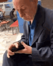 boşcüzdan-gösteren-dayı.gif