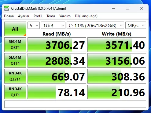 CrystalDiskMark.webp