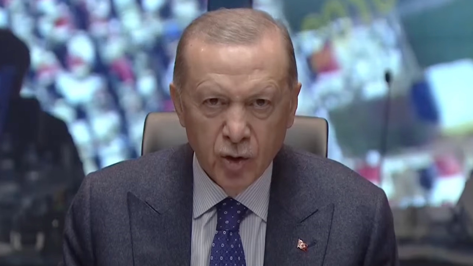 cumhurbaskani-erdogan-deprem-bolgesinde-3-ay-surecek-ohal-ilan-edildi-9koy.webp
