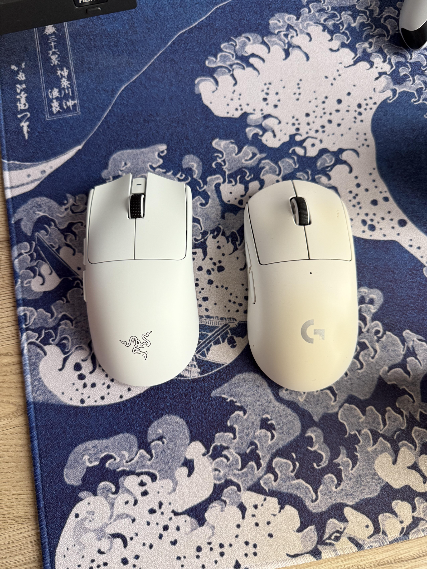 does-viper-v3-pro-have-yellowing-issue-v0-5zuzhkn0poie1.webp