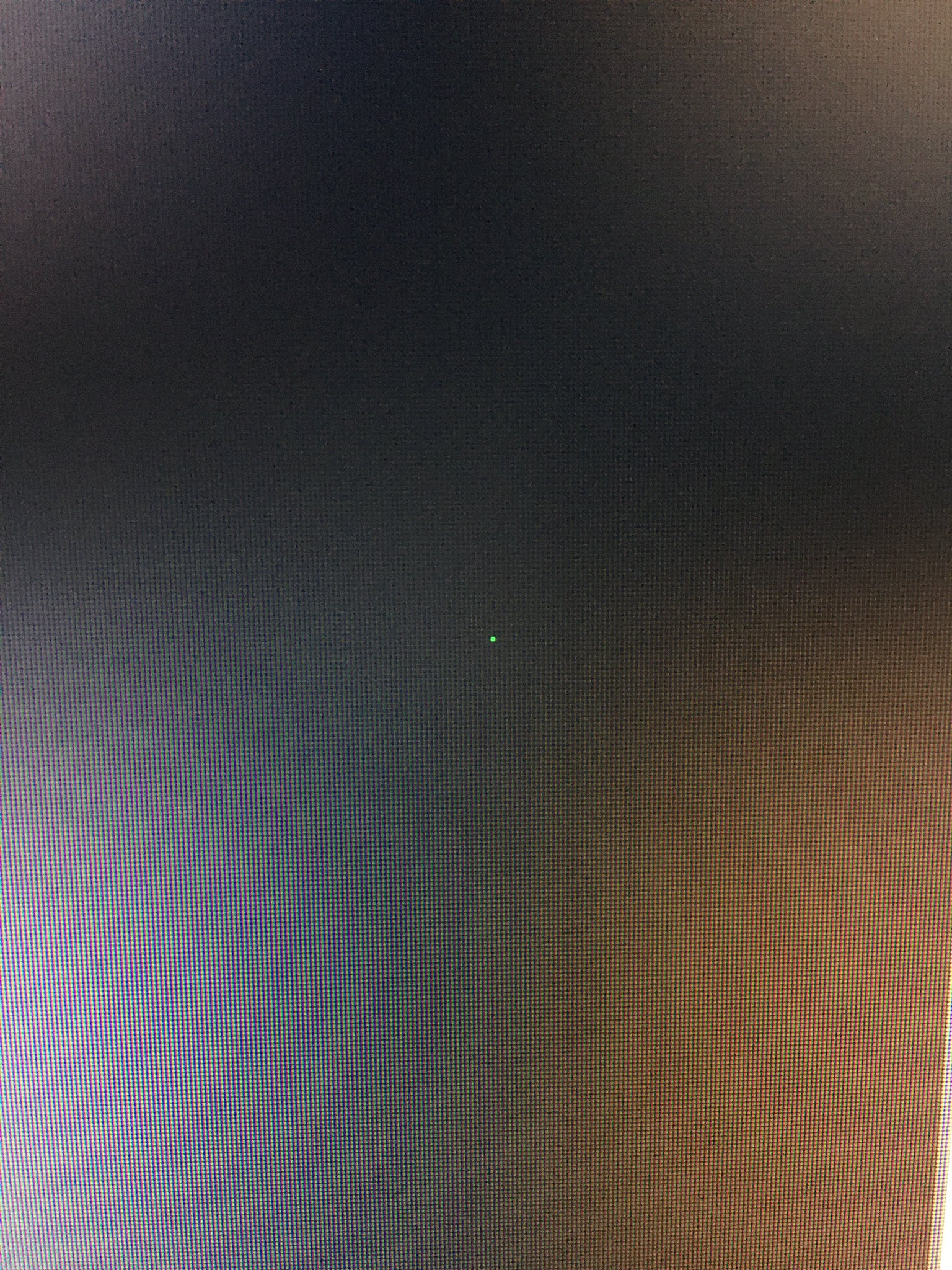 GzOJcbGW0AA8rFv.webp