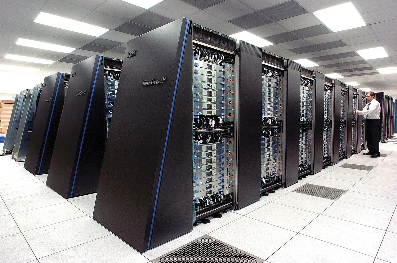 IBM_Blue_Gene_P_supercomputer.webp