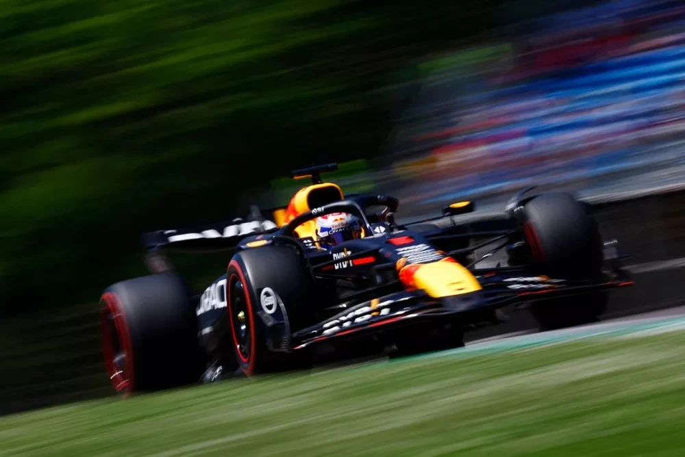 max-verstappen-red-bull-racing (1).webp