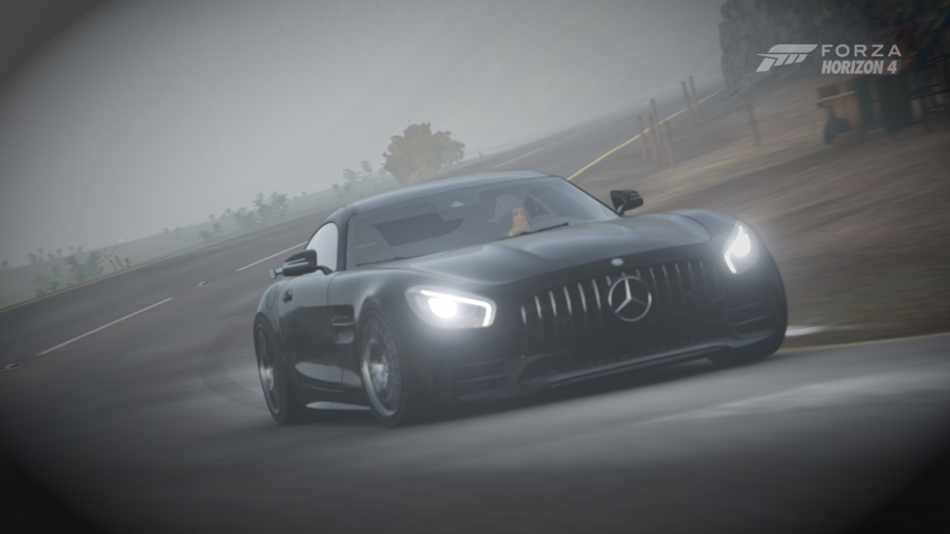Mercedes AMG GTR wallpaper 2.webp