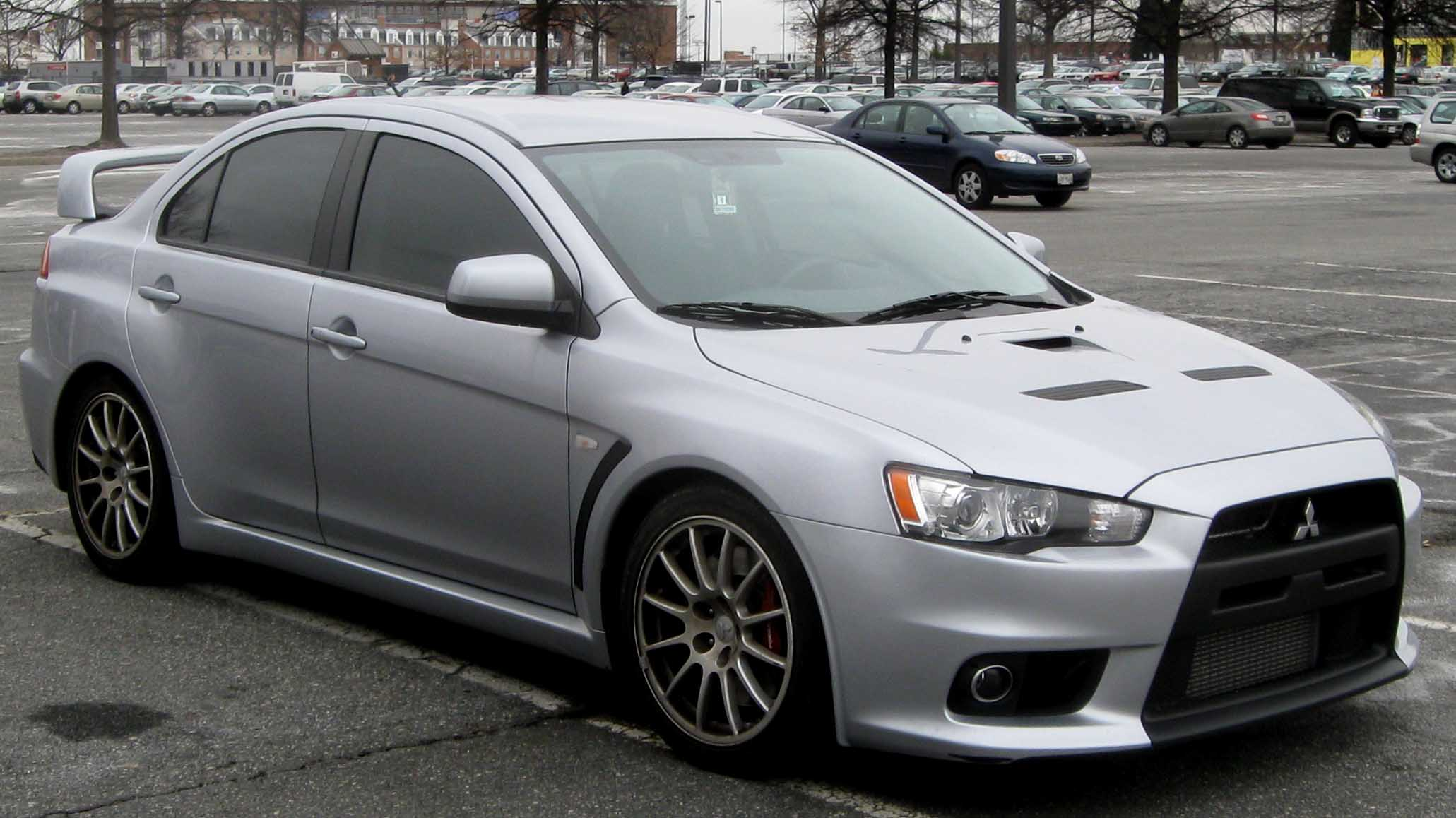 Mitsubishi_Lancer_EVO_X.webp