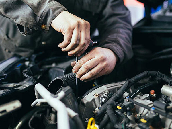 motor-tamiri-ve-bakimi.webp