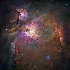 Orion_Nebula_-_Hubble_2006_mosaic_18000.webp