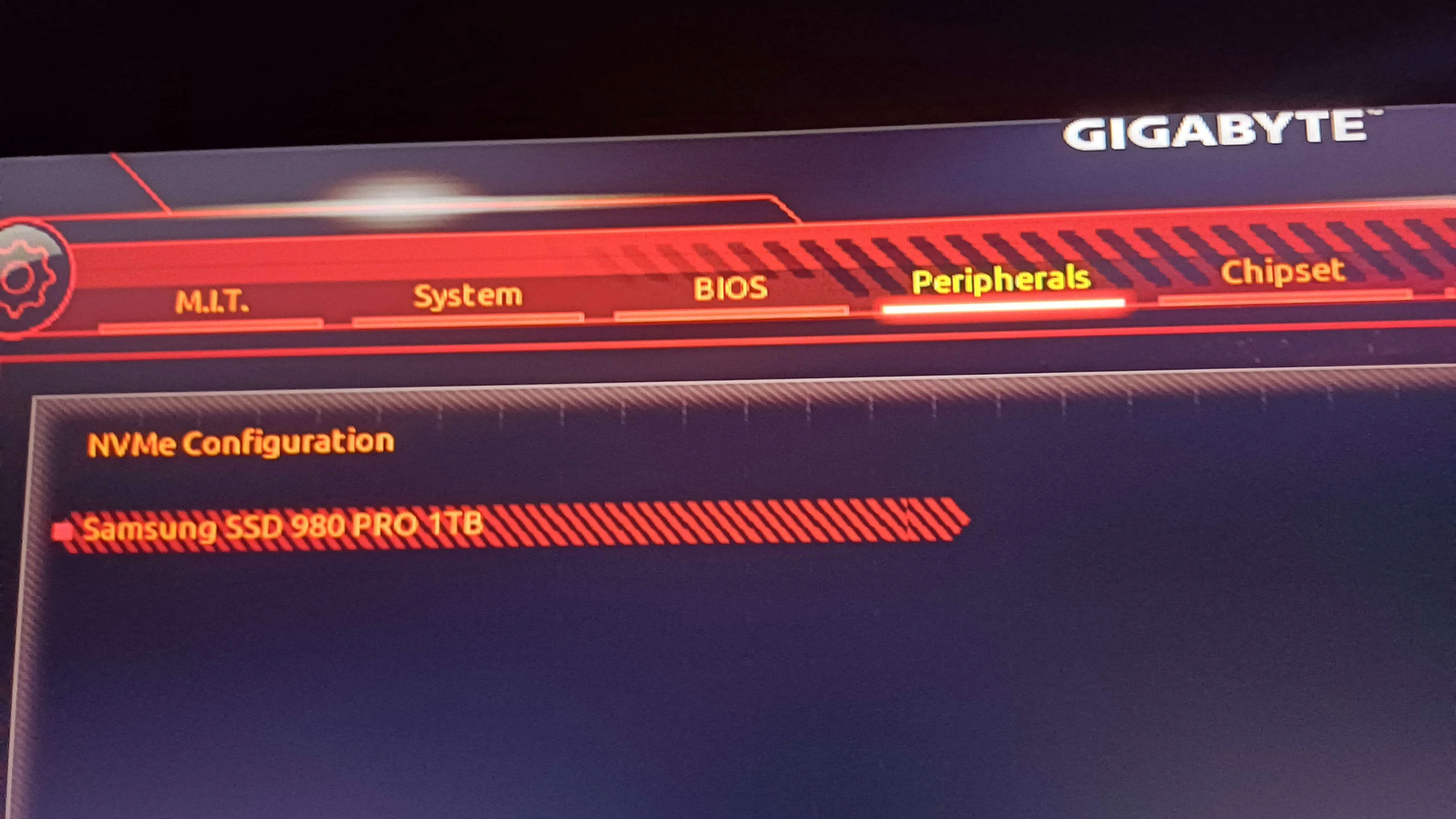 Peripheralsın içi.webp