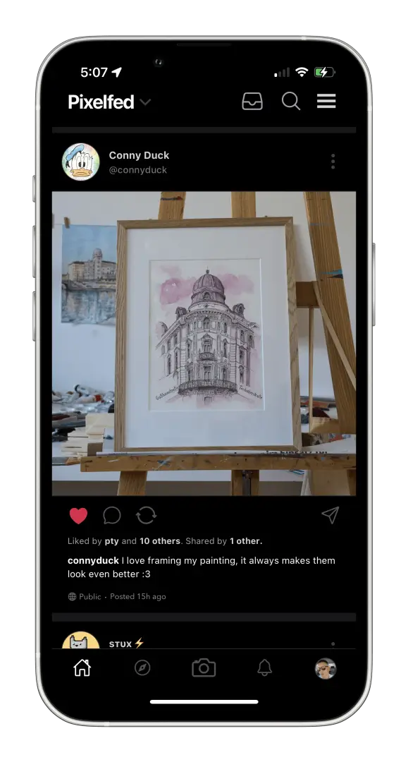 pixelfed-app-feed-dark.webp