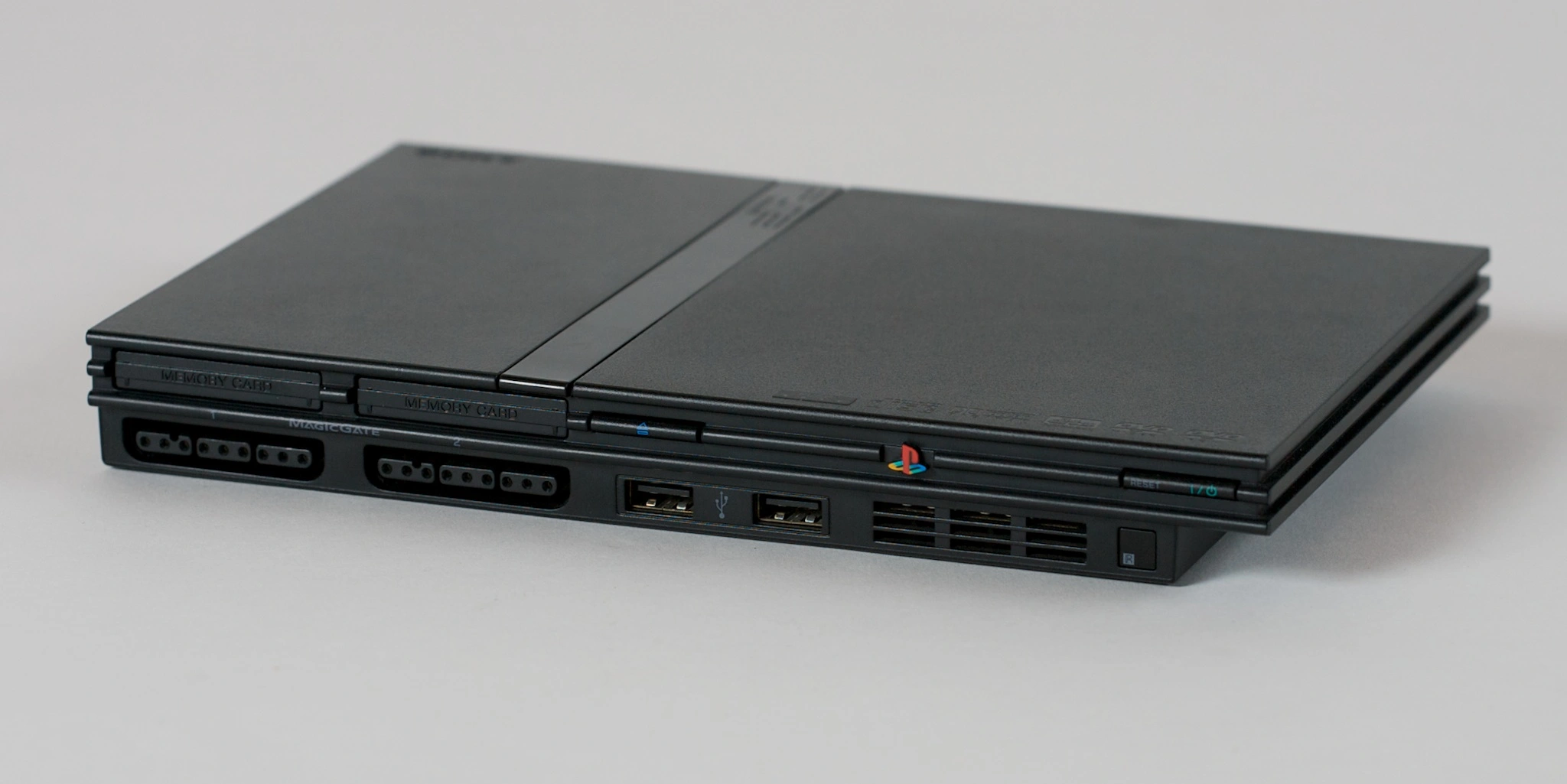 Playstation2_slim_front.webp
