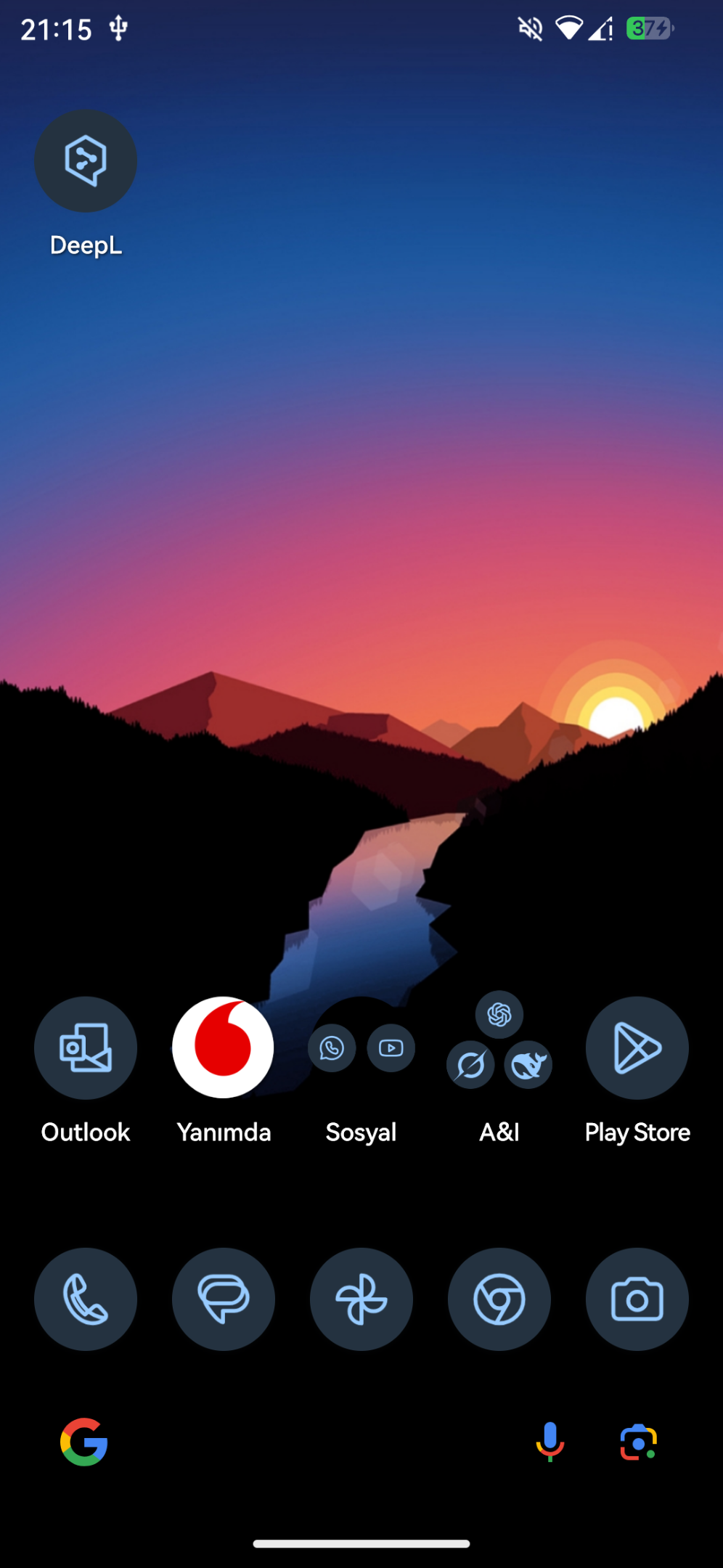 Screenshot_20250405-211510_crDroid Home.webp