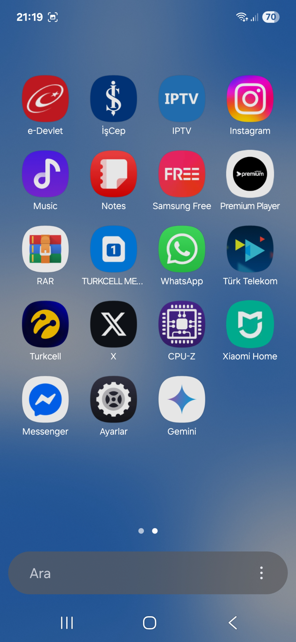 Screenshot_20250512_211953_One UI Home.webp
