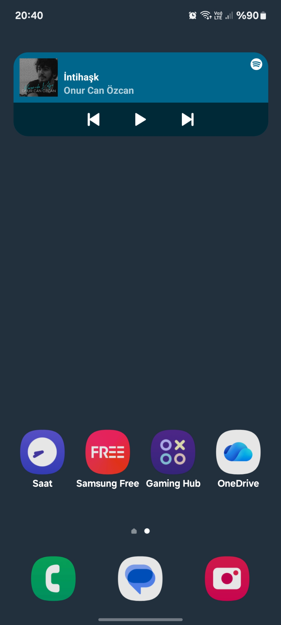 Screenshot_20251102_204046_One UI Home.webp