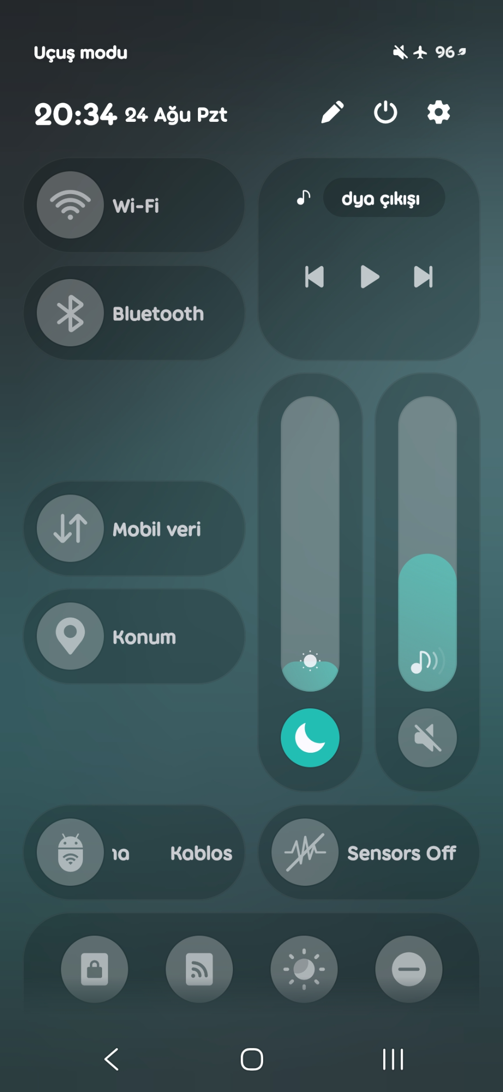Screenshot_20260824_203430_One UI Home.webp