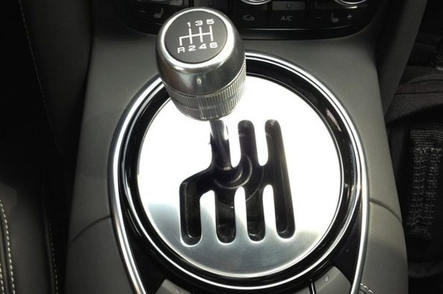 the-manual-gearbox-an-endangered-species.webp
