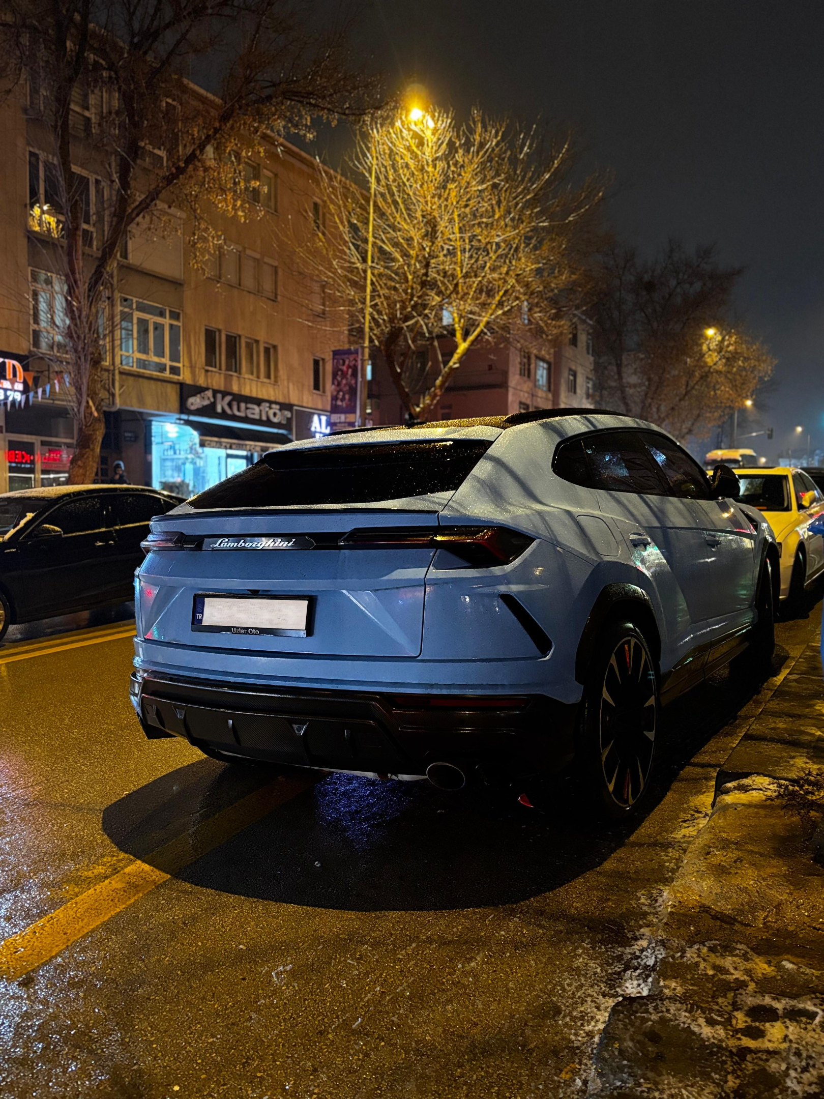 urus.webp