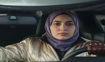 zehra-kınık-editlerinizi-boşaltın-v0-zl2wh6sdac2f1.webp