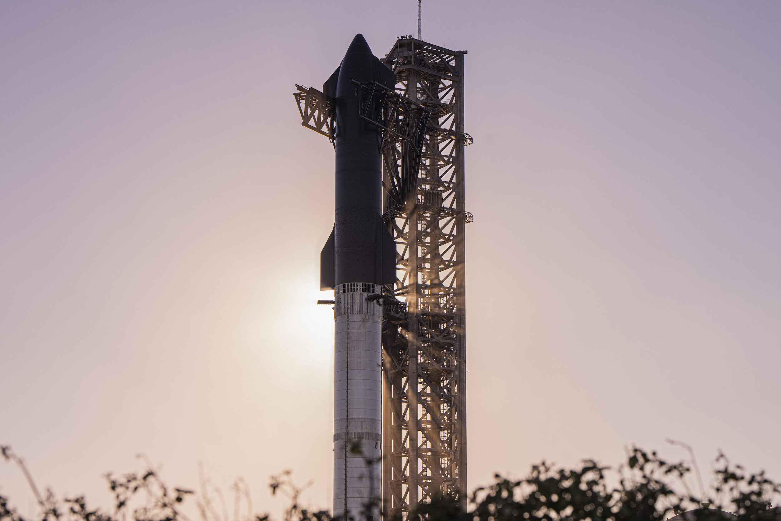 1710117304_SpaceX-Starshipin-Ucuncu-Ucus-Testi-Oncesinde-Teksasta-Buyuk-Bir-Test.jpeg