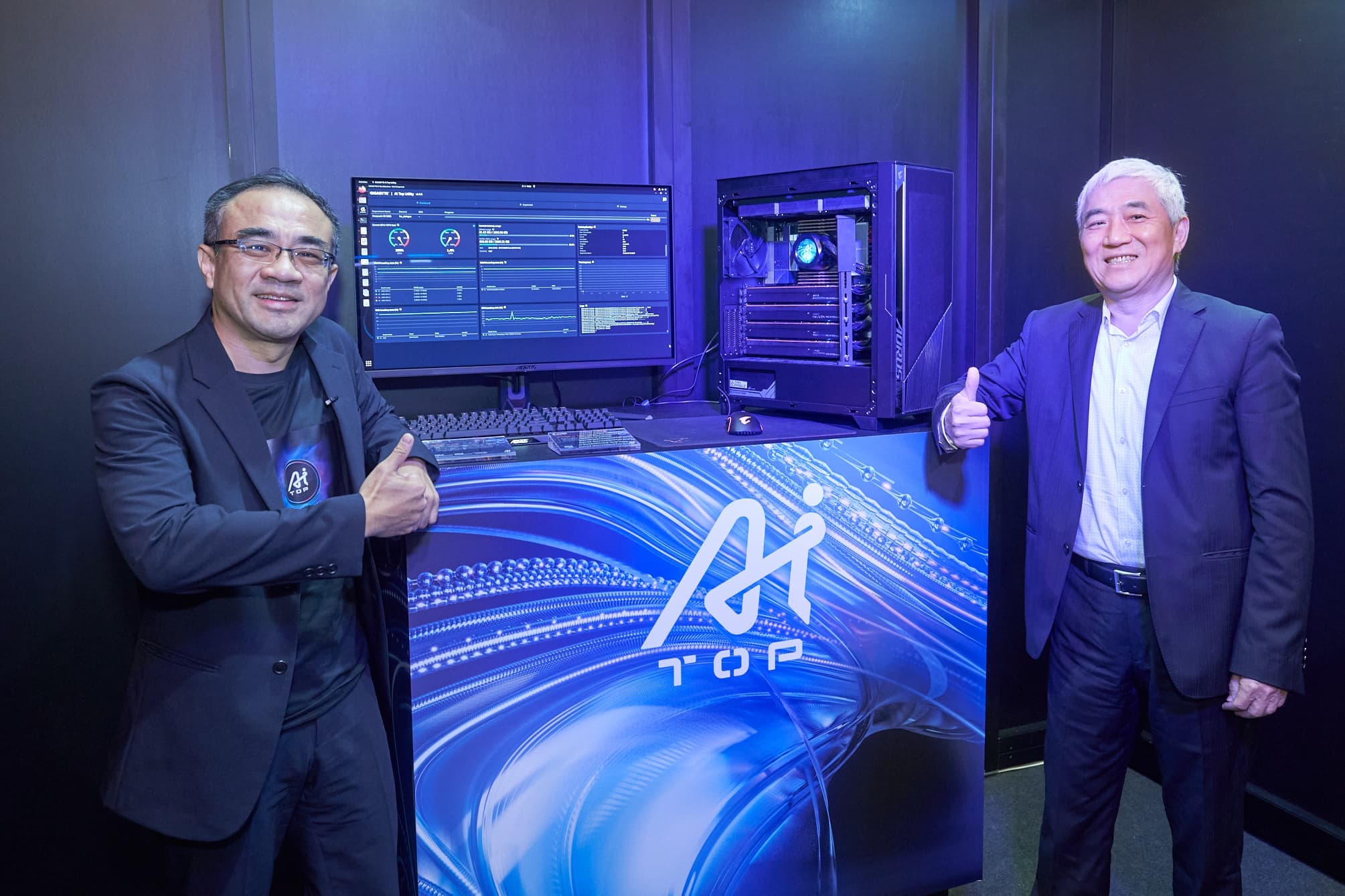 GIGABYTE-Unveils-AI-TOP-as-Solution-to-Local-AI-Training-at-COMPUTEX-2024-GIGABYTE-2.jpg