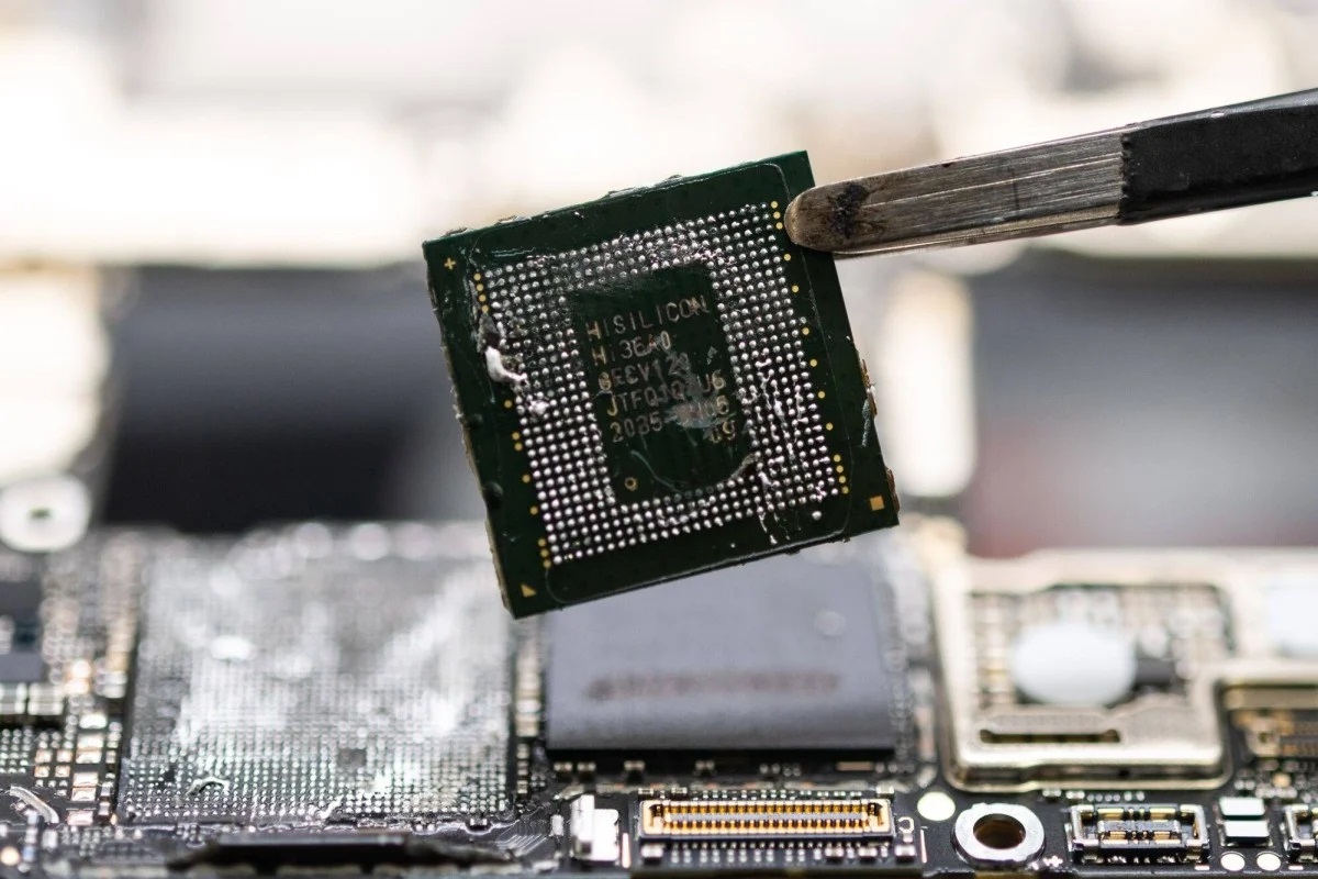 Huawei-Yoneticisi-Sirketin-5nm-ve-Otesine-Odaklanmadan-Once-7nm-Yonga.jpg