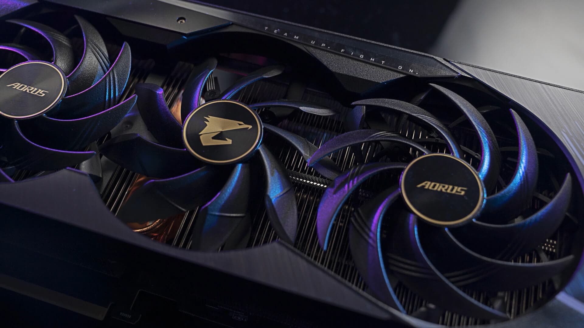 GIGABYTE-.jpeg