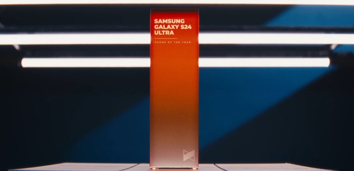 Samsung Galaxy S24 Ultra, iPhone 16 Pro Max’i Geride Bırakarak 2024’ün En İyi Telefonu Seçildi