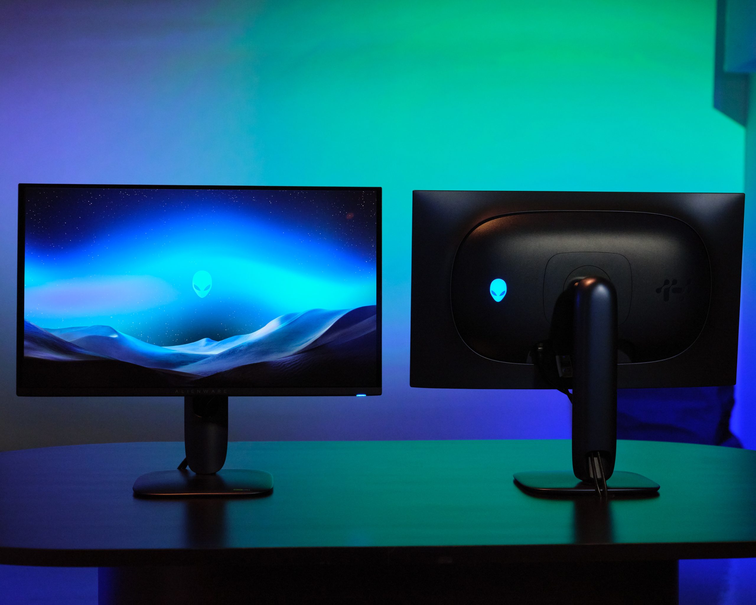 Alienware 27 4K QD-OLED Oyun Monitörü
