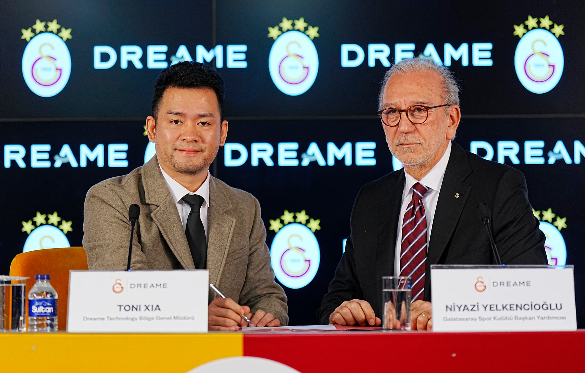 1740569199_Dreame_x_Galatasaray___1.jpeg