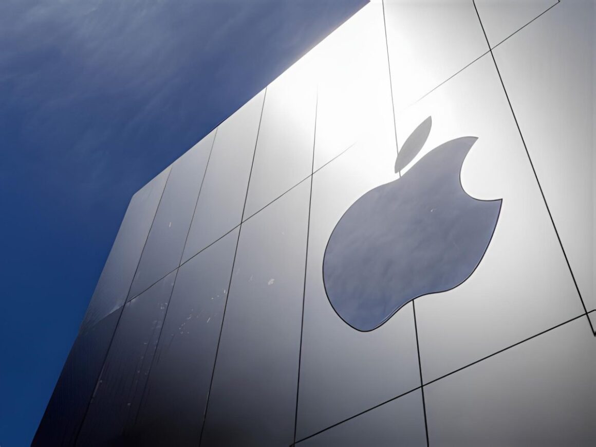 Apple, Trump Dönemi Vergilerinin Etkisini Azaltmak İçin Alternatif Yollar Arıyor