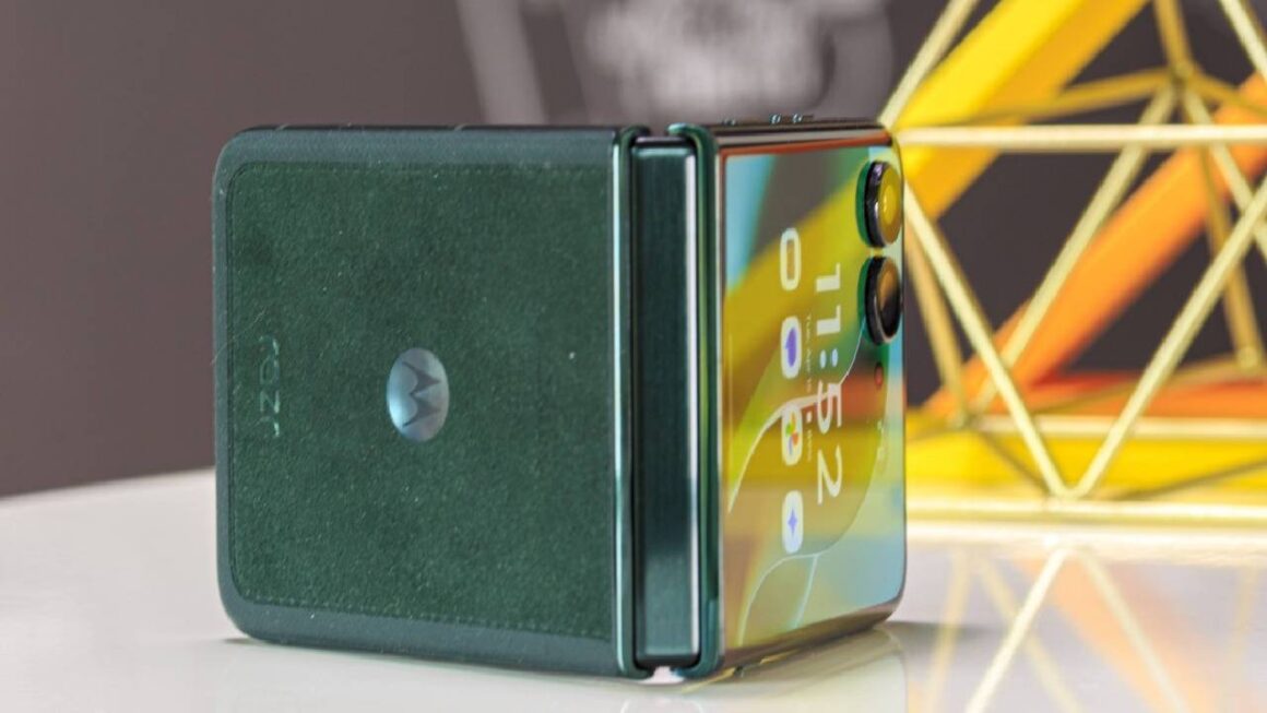 Motorola Razr 60 Ultra 1