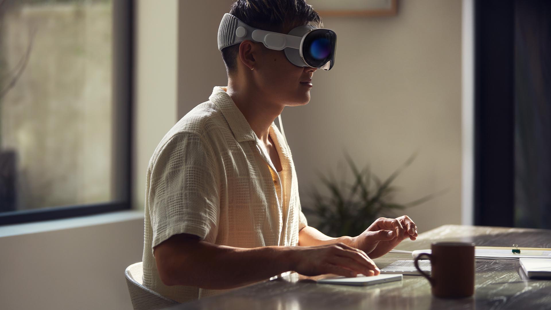 Apple-Vision-Pro-Kulakligina-Pismanlik-Konfor-ve-Sorunlar-Rahatsiz-Ediyor.jpg
