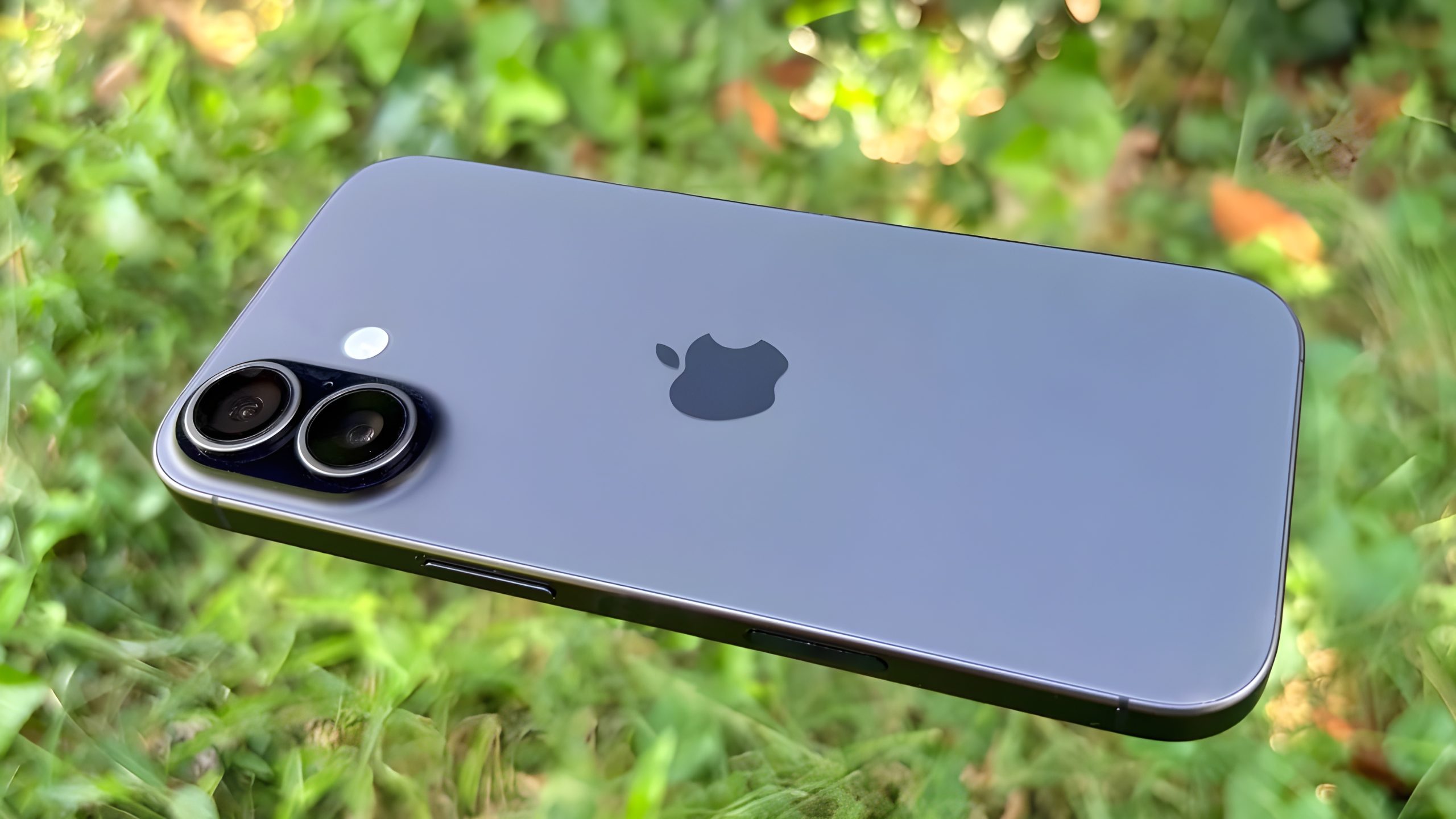 Baz-Model-iPhone-17ye-Patlayan-Talep-Applein-ASPsini-Zorluyor-UBSe.jpg