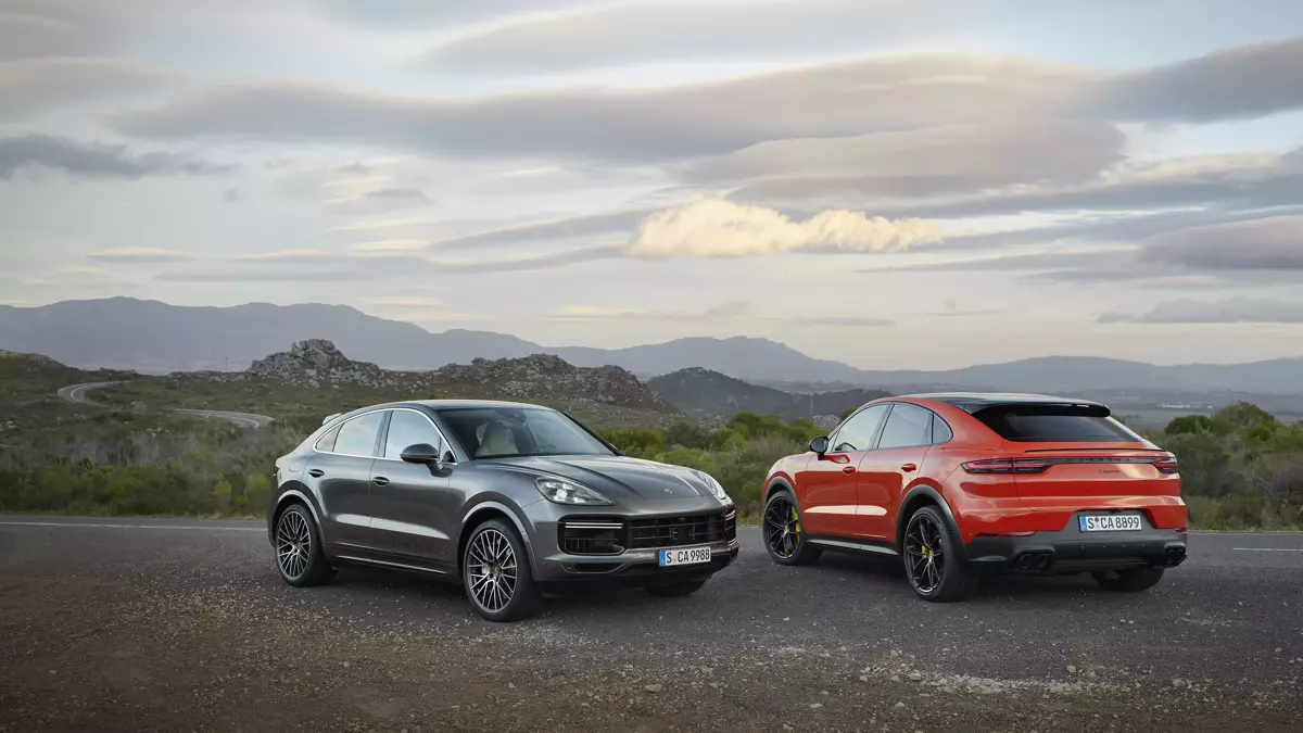 Porschenin-Yeni-Amiral-Gemisi-SUV-Modeli-Baslangicta-Elektrikli-Olmayacak1.webp