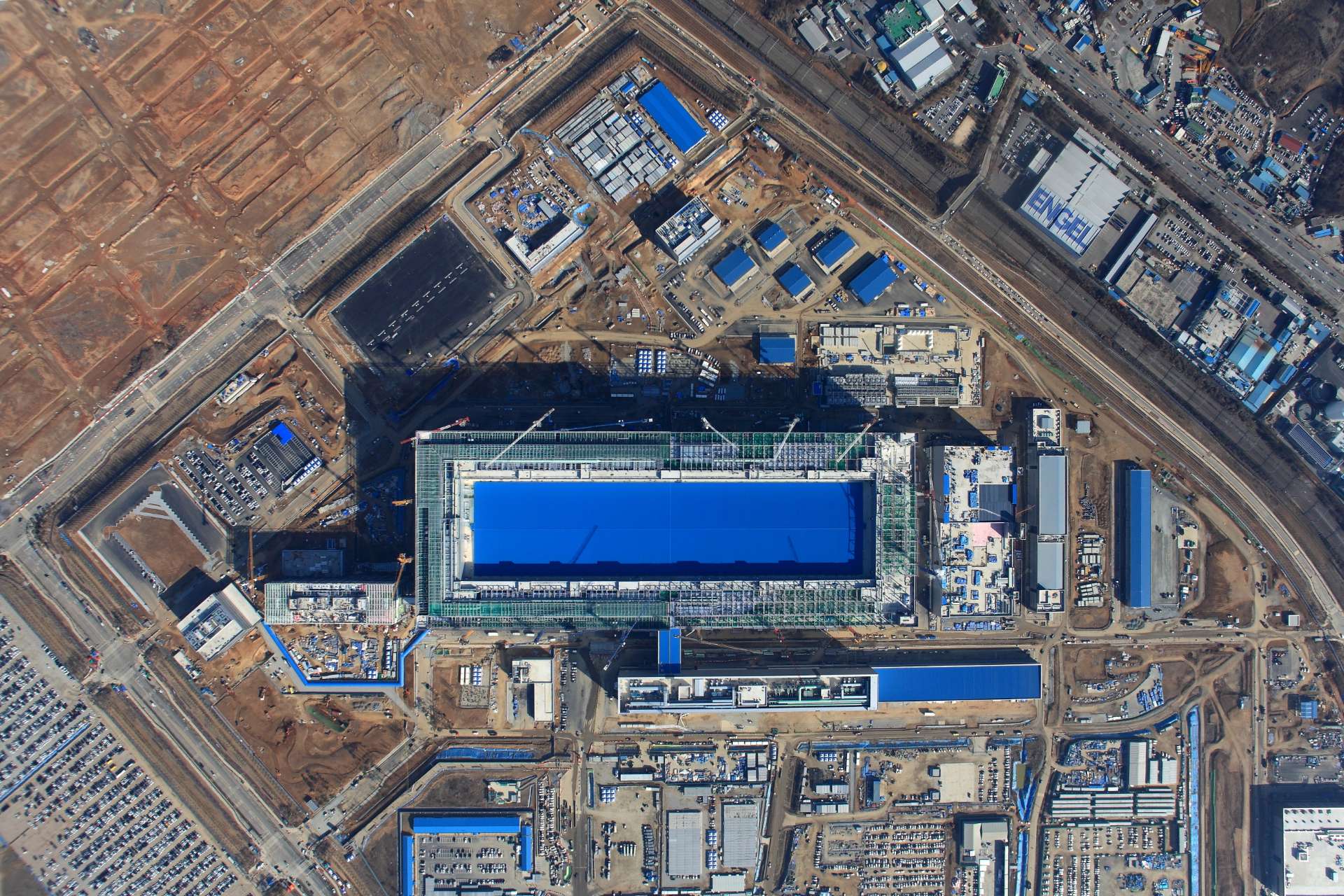 Samsung-2-nm-GAA-Uretimini-Hizlandirmak-Icin-Yerel-Uretime-Daha.jpg