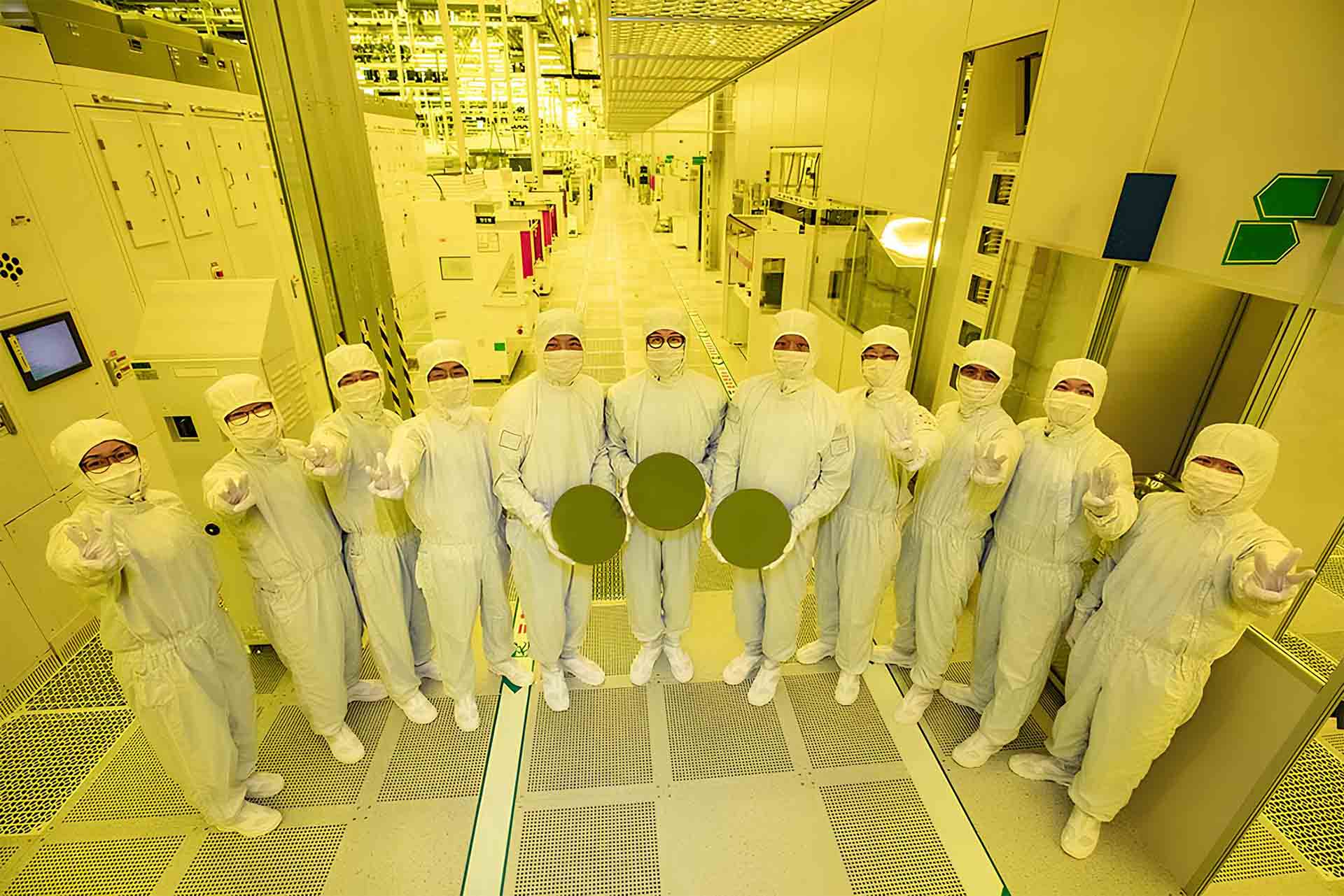 Samsung-Martta-14-nm-Icin-Ilk-High‑NA-EUVyi-Kurdu-TSMC.jpg