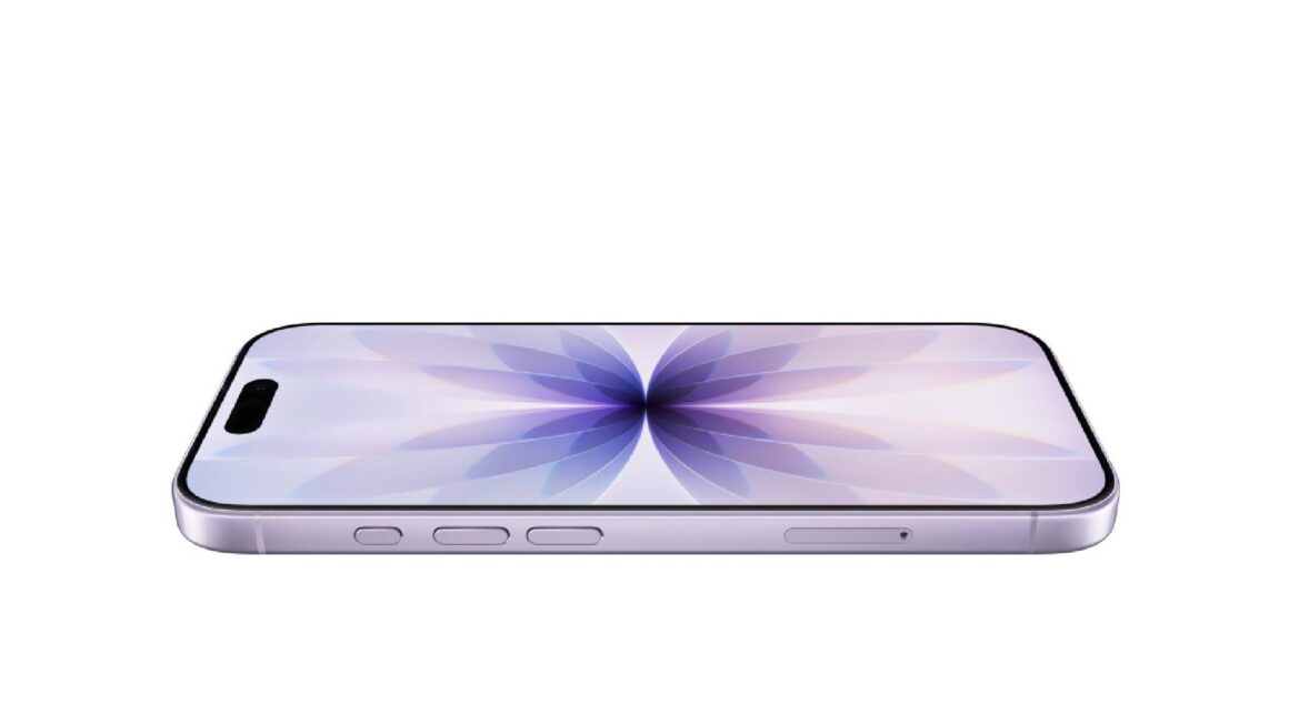 iPhone 17