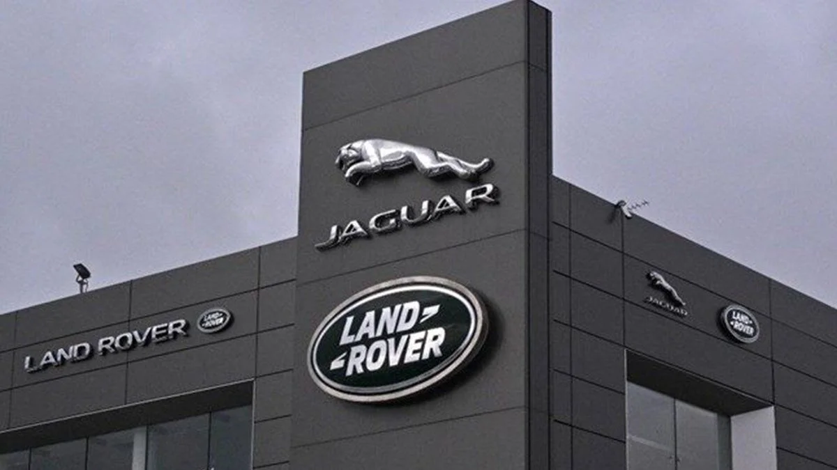 jlr1.webp