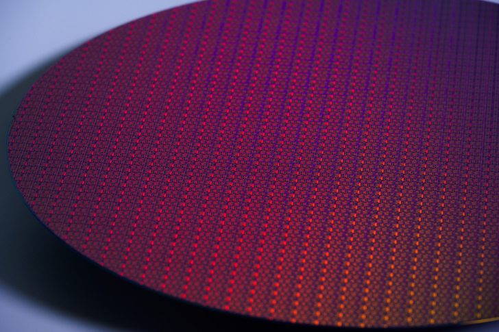 Intel 18A wafer