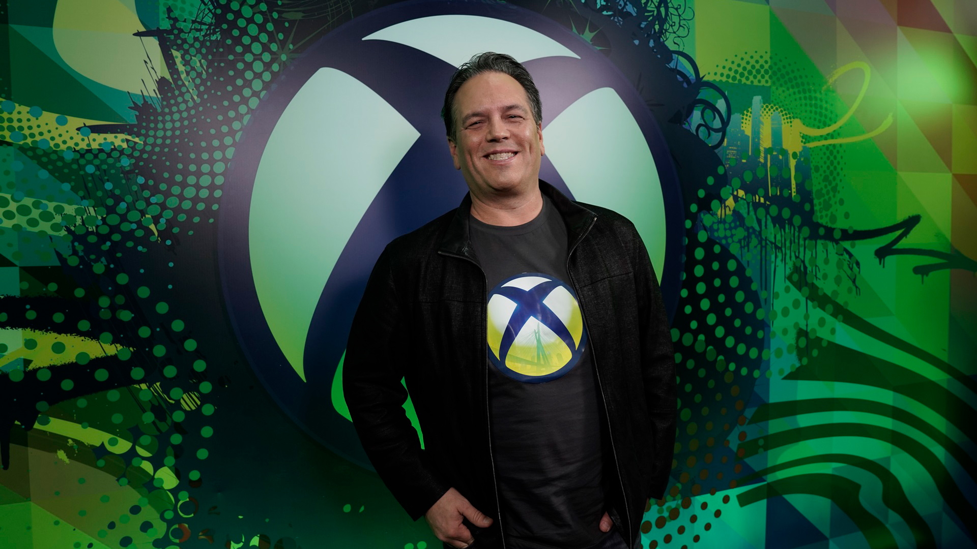 Phil-Spencer-PCnin-Artan-Onemi-Sayesinde-Xbox-Japonyada-Yukseliste.jpg