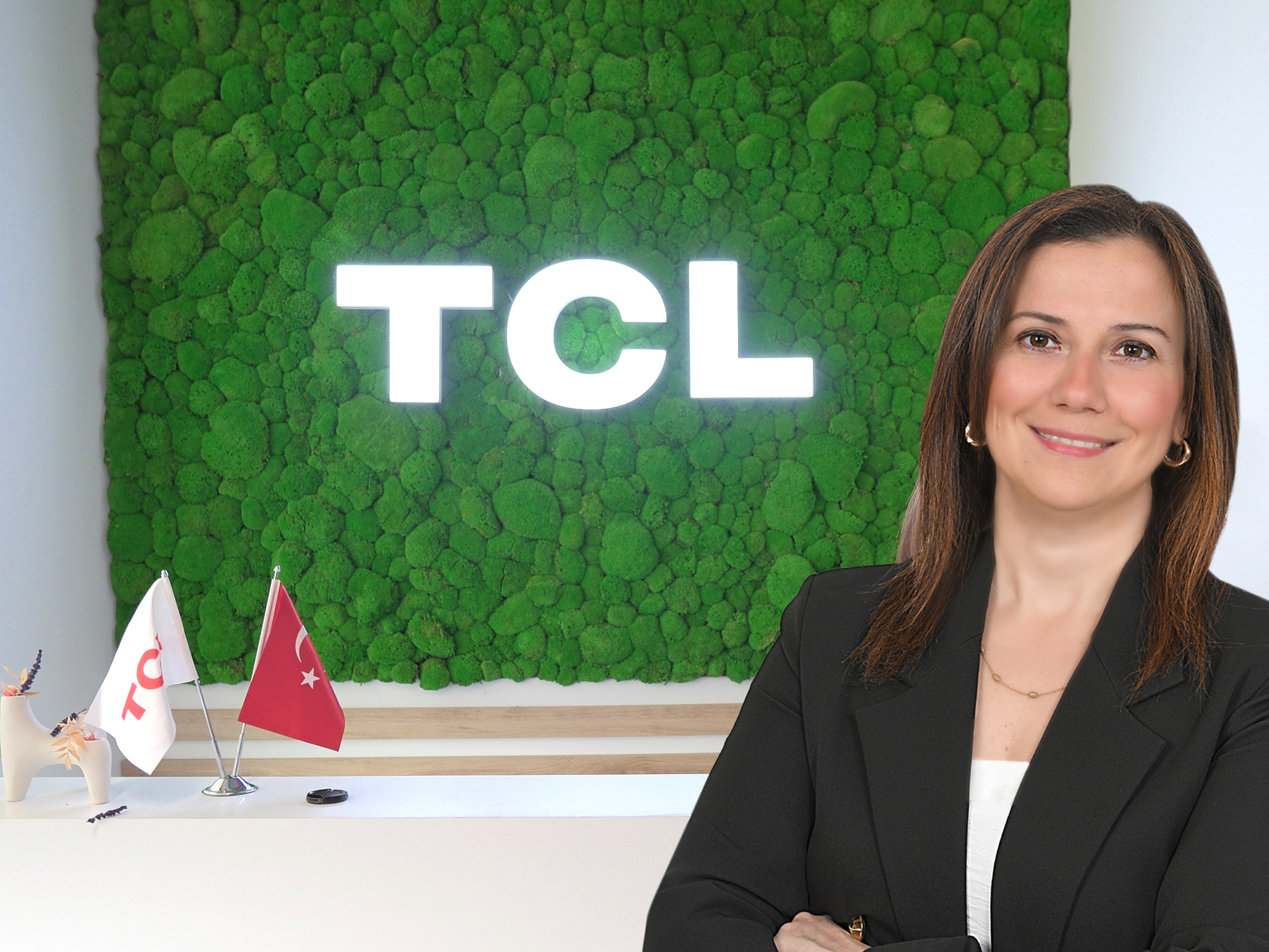 TCL-Electronics-Neslihan-Beyhan-Yasar_073728764.jpeg